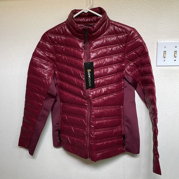 Burgundy Lightweight Puffer Jacket - Women’s Size M - Picture 1 of 5